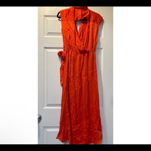 Anthropologie- Maeve Open-Back Wrap Midi Dress - Picture 8 of 8